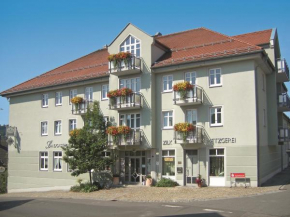 Hotels in Weiding